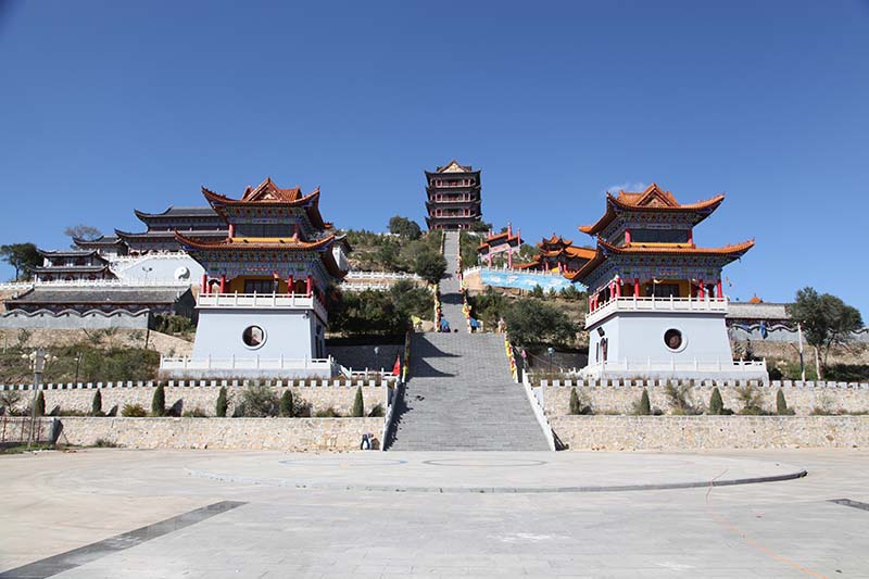 走进朔州 游在朔州 旅游景点   北固山寺庙群依山而建,沿中轴线,山门